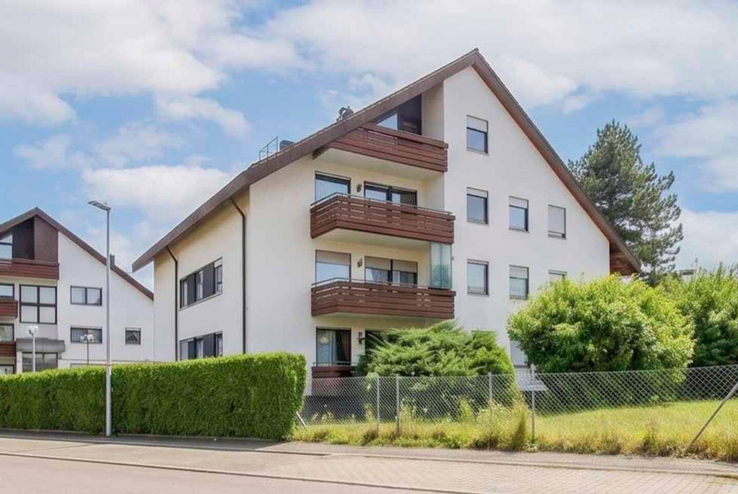 Zentral in Trossingen – Wohlfühlwohnung mit Balkon und Garage, 78647 Trossingen