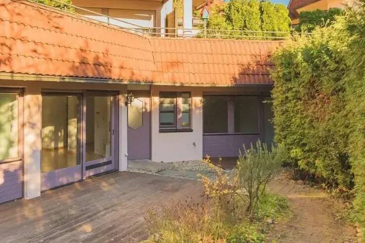 Große 2 Zimmer Wohnung + 2 Terrassen + Garage + Kamin, 71101 Schönaich