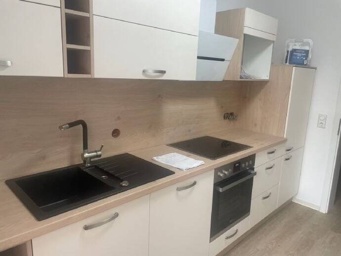 3 R.-Whg., Balkon, Einbau-Küche, Stellplatz, sehr gute, ruhige aber zentrumsnahe Lage, 99867 Gotha