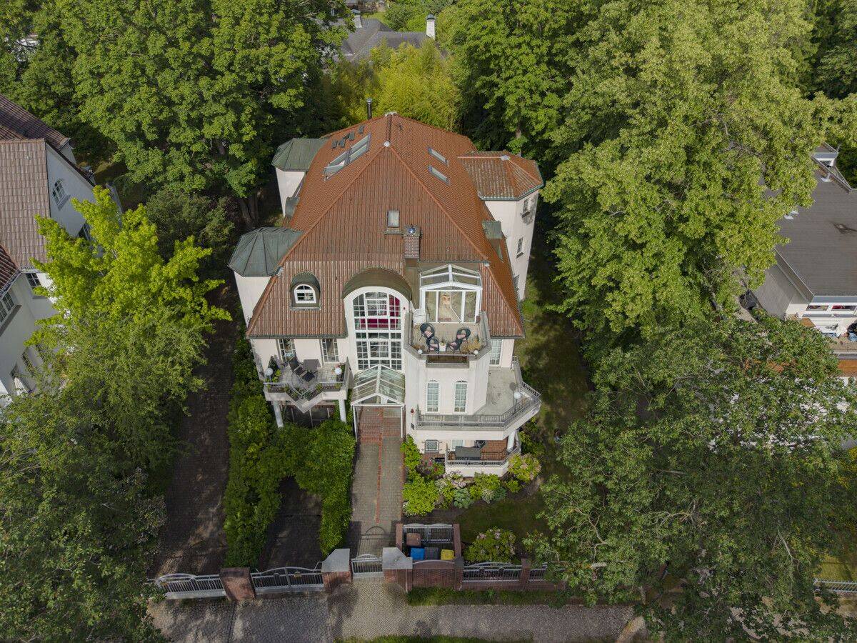 Zw. Schlachtensee + Mexikopl., Besonderes Einzelstück, DG-Maisonette, bezugsfrei + TG inklusive!, 14163 Berlin (Steglitz-Zehlendorf Kolonie Schlachtensee Süd Nikolassee Zehlendorf Schlachtensee)