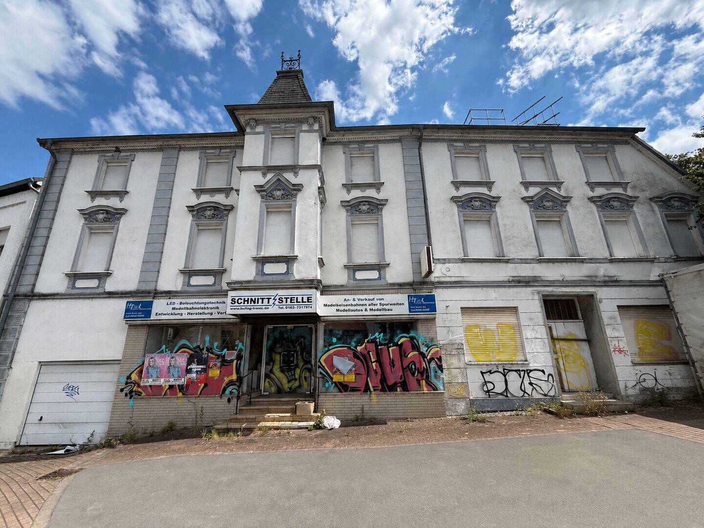 Sanierungsobjekt für Investoren – Wohn- und Geschäftshaus mit ca. 720 m² Wohnfläche, 58730 Fröndenberg/Ruhr