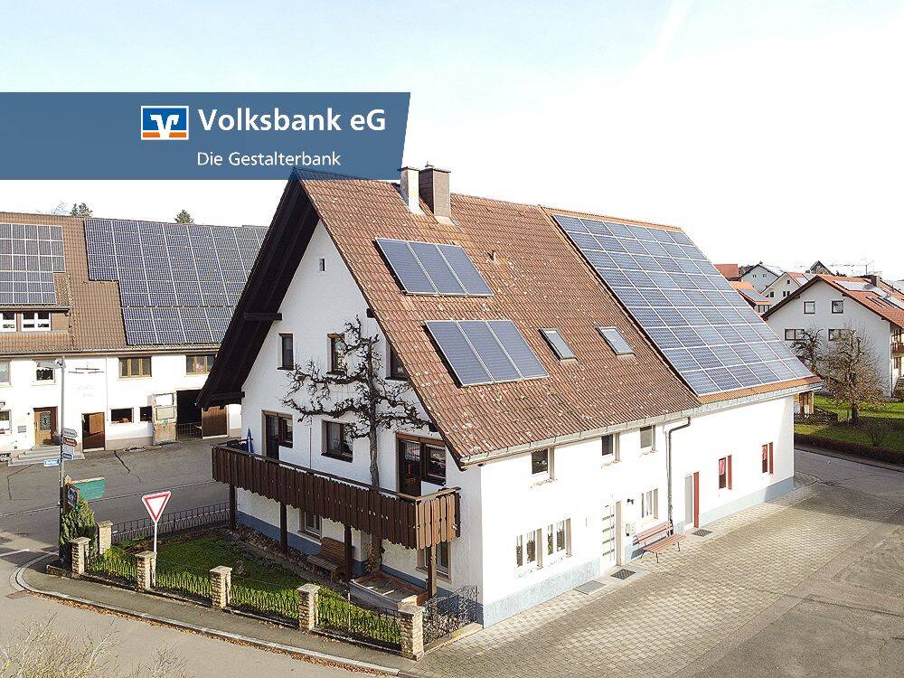 *** Im Herzen von Bachheim – Generationsobjekt mit viel Potenzial mit separatem Gartengrundstück! ***, 79843 Löffingen