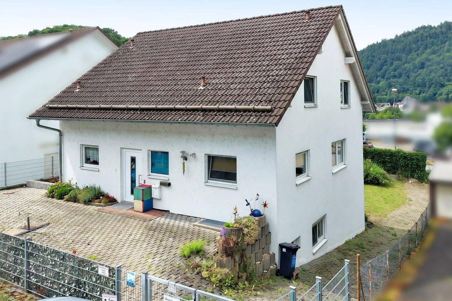 Flexible Immobilie: bis zu 3 Wohneinheiten und großer Garten mit Bebauungsmöglichkeit, 69412 Eberbach