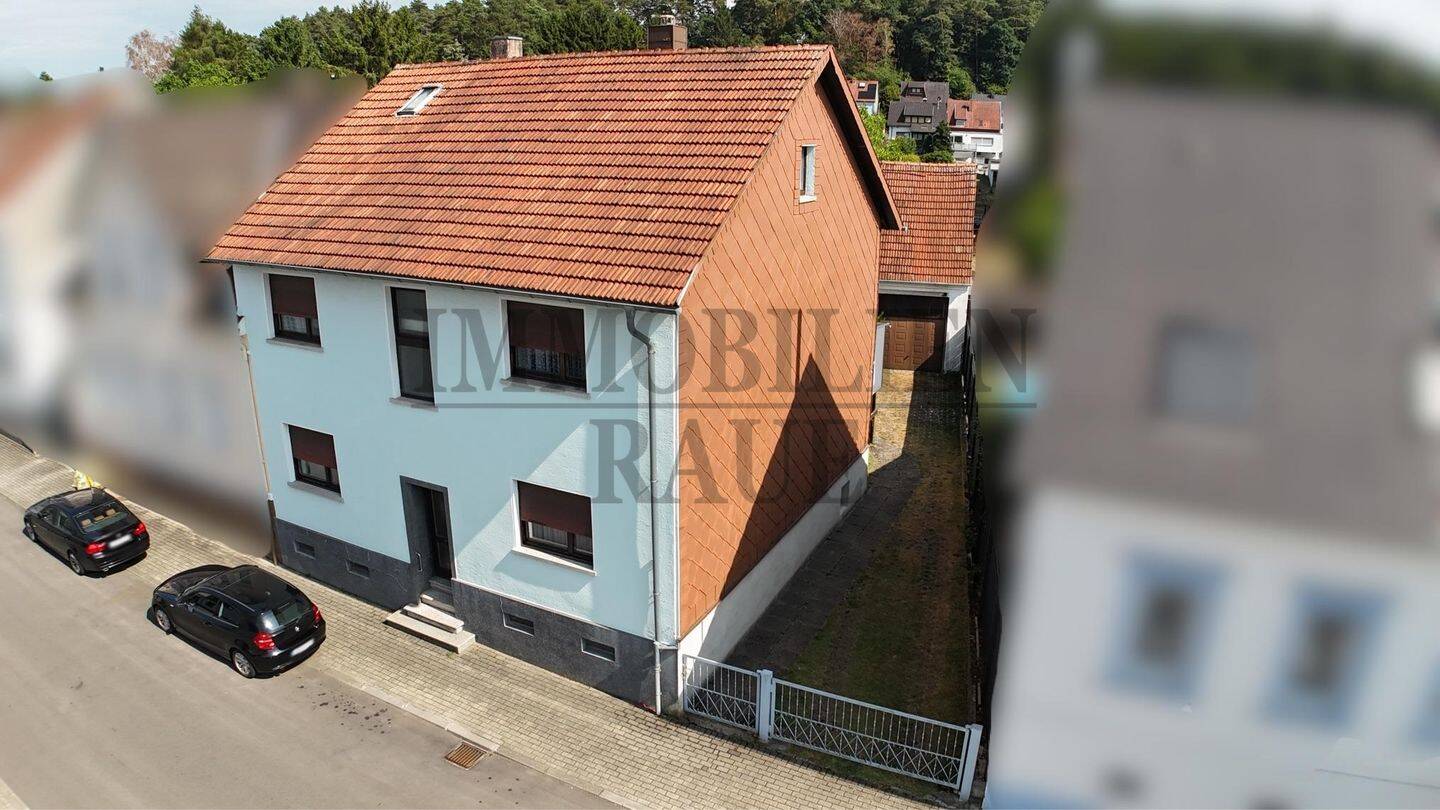FAMILIENGLÜCK MIT VIEL PLATZ, GROSSER SCHEUNE UND WEITLÄUFIGEM GARTEN IN HASSEL – SOFORT FREI, 66386 St. Ingbert (Sankt Ingbert)