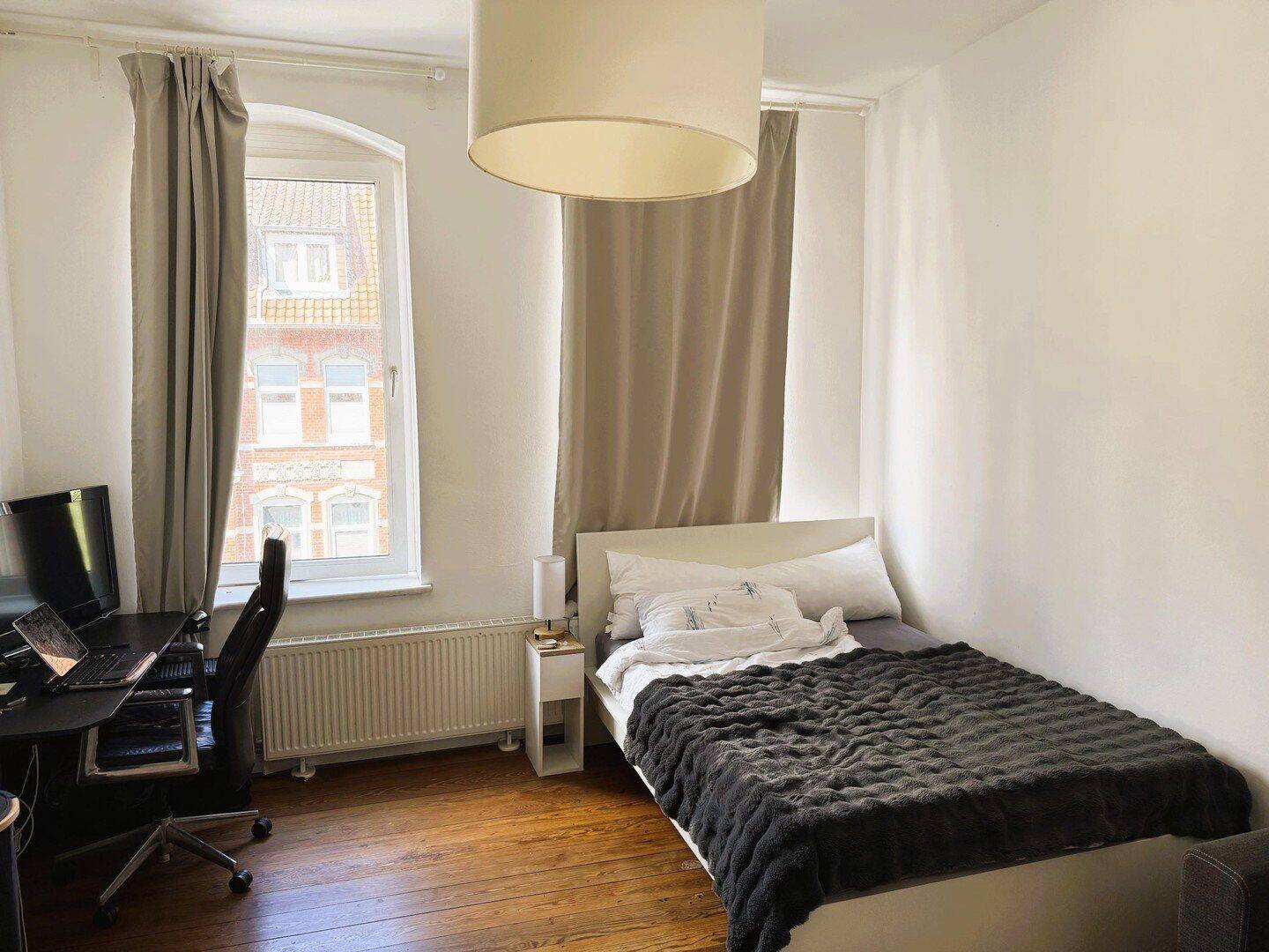 Altbau 3,5 Zimmer mit Balkon nahe Bahnhof, 21337 Lüneburg