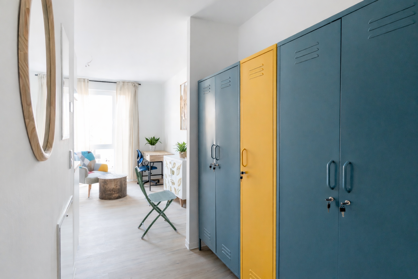 Ankommen, wohlfühlen, studieren: Exklusives Design-Apartment |möbliert|Fahrstuhl |Unilage|Dachgarten, 39106 Magdeburg (Alte Neustadt)