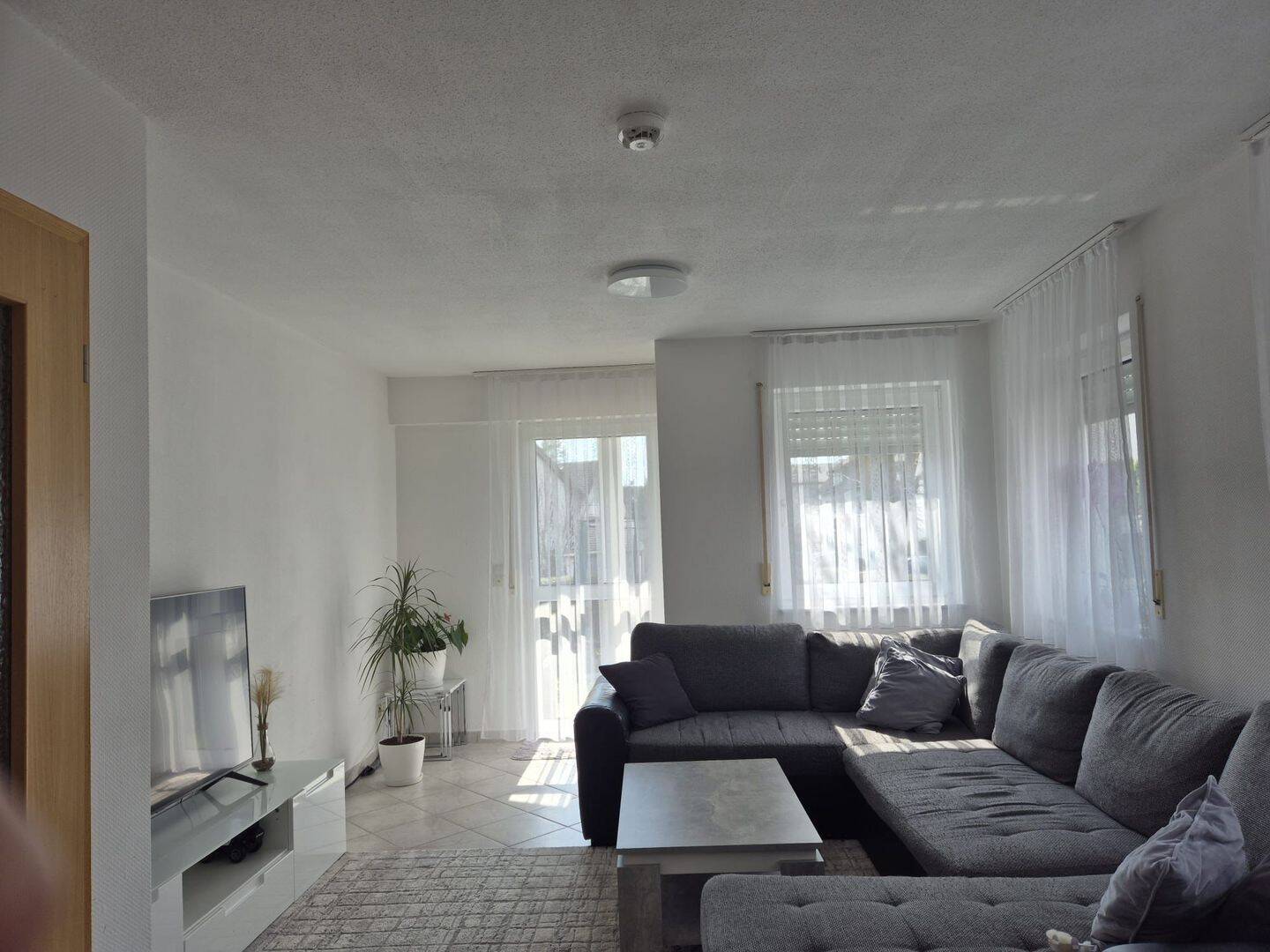 Helle 2,5 Zimmer Wohnung, 88719 Stetten