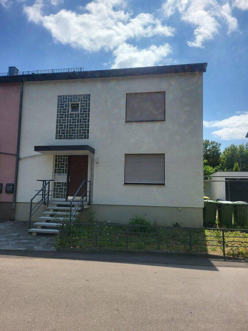 Gepflegtes 3-Familienhaus in Freiberg am Neckar, 71691 Freiberg am Neckar