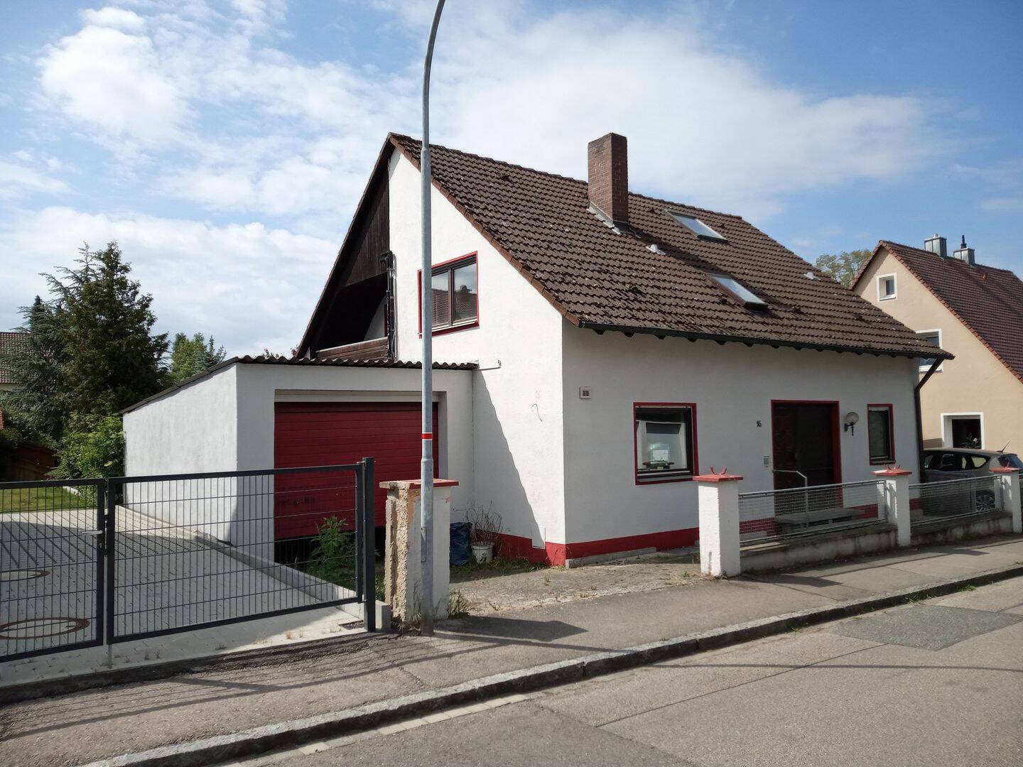 EFH m. Wintergarten und 2 Garagen, 91575 Windsbach