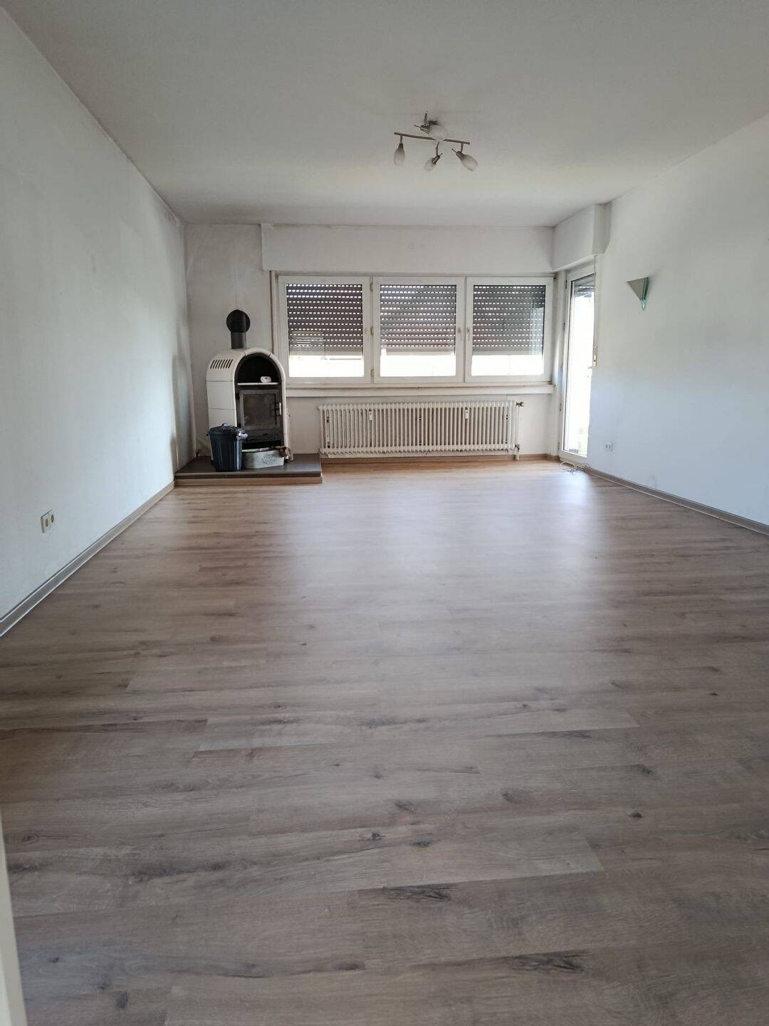 Mietwohnung, 4 Zimmer, 120 m², in Düren, 52353 Düren
