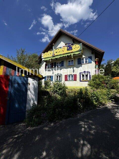 Ein bewohnbares Kunstwerk – EFH voller Farben, Fantasie und Lebensfreude in Spöck/Kirchheim!, 87757 Kirchheim i. Schw.