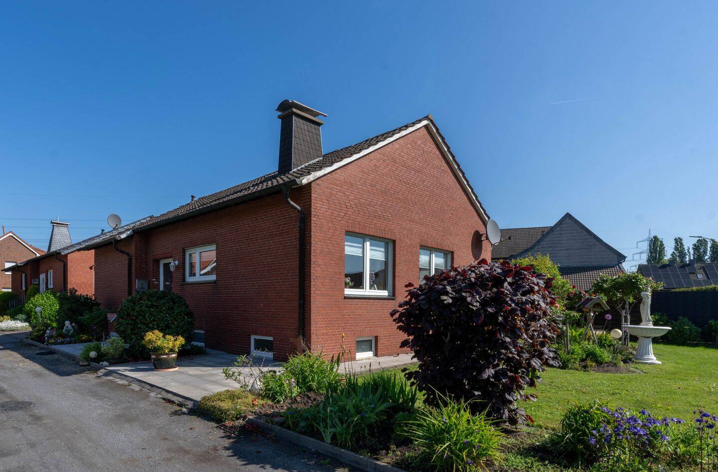 Attraktiver Bungalow mit gepflegtem Garten und Garage in beliebter Wohnlage von Selm-Bork, 59379 Selm