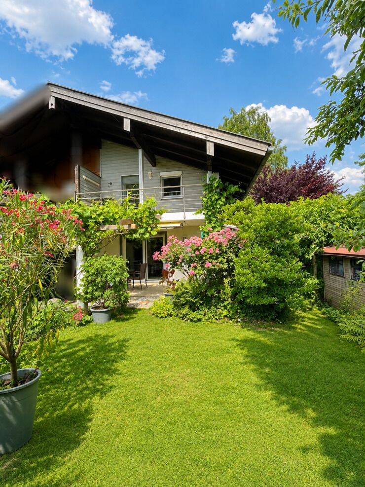 Doppelhaushälfte in Traunstein – liebevoll gepflegt, ruhig gelegen, perfekt für Familien, 83278 Traunstein