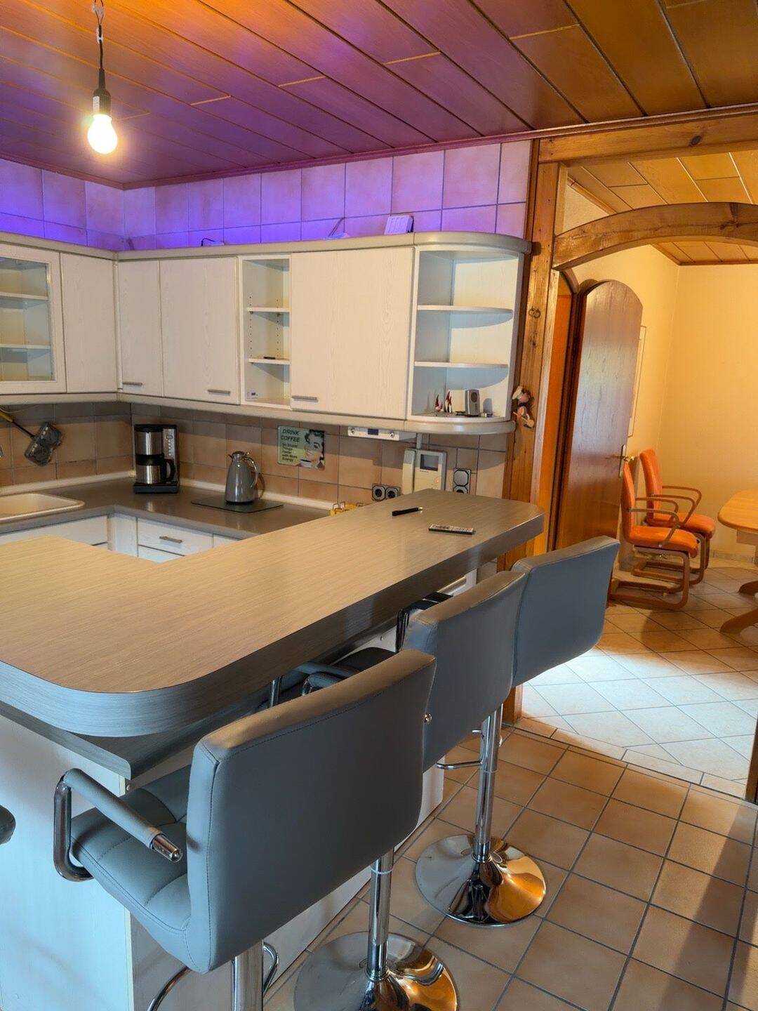Großzügiges Einfamilienhaus mit 6 Zimmern, Garten, Terrasse und Balkon in Siegen-Eisernfeld, 57080 Siegen