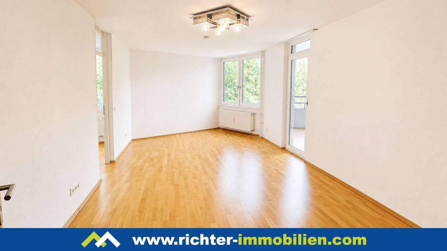 2 ZKB mit Balkon, Aufzug und Tiefgarage, 69126 Heidelberg (Boxberg Emmertsgrund Rohrbach Südstadt)