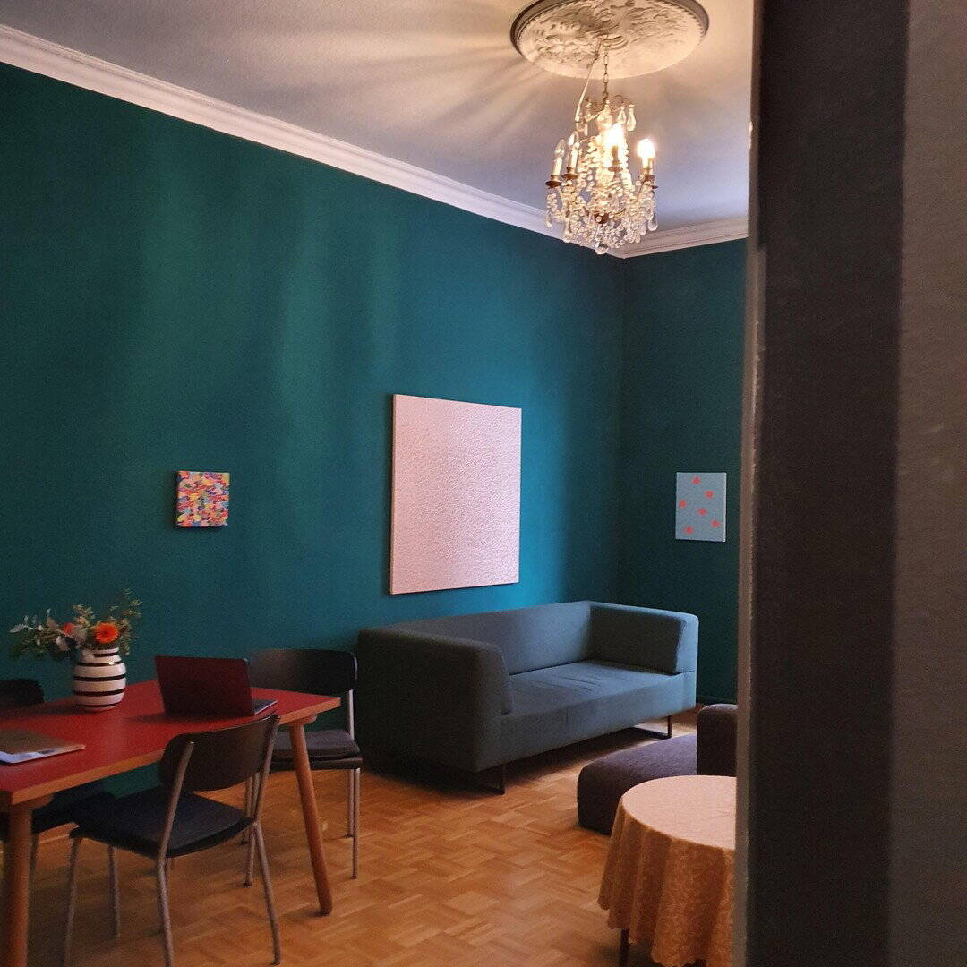 image-72478318