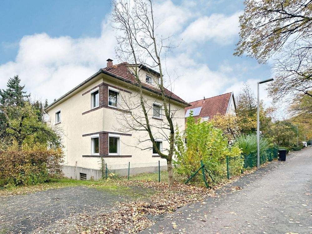 Charmante Erdgeschosswohnung  mit kleinem Wintergarten  und eigenem Gartenteil, 33647 Bielefeld (Brackwede Senne Ummeln)