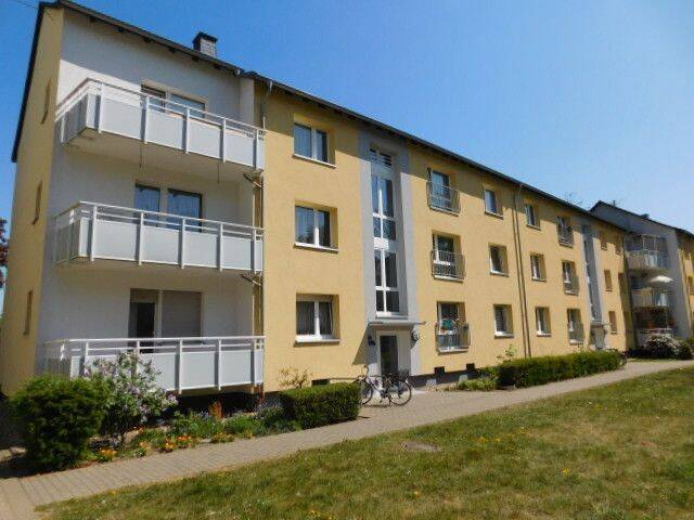 Renovierte 3-Zimmerwohnung in zentraler Lage… bezugsfertig***, 47805 Krefeld (Dießem/Lehmheide Fischeln)