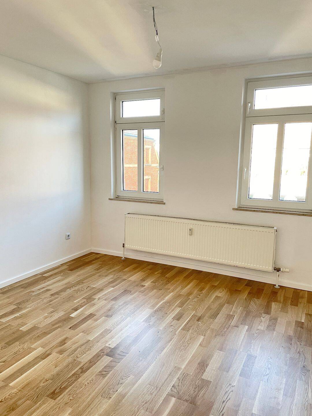 Helle Dachgeschosswohnung in der Fußgängerzone von St. Leonhard, 90439 Nürnberg (Großreuth bei Schweinau Schweinau Sankt Leonhard Sündersbühl)