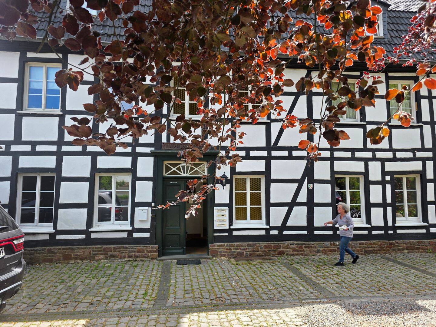 Erdgeschosswohnung im Denkmalgeschützten Fachwerkhaus in Hellenthal, 53940 Hellenthal