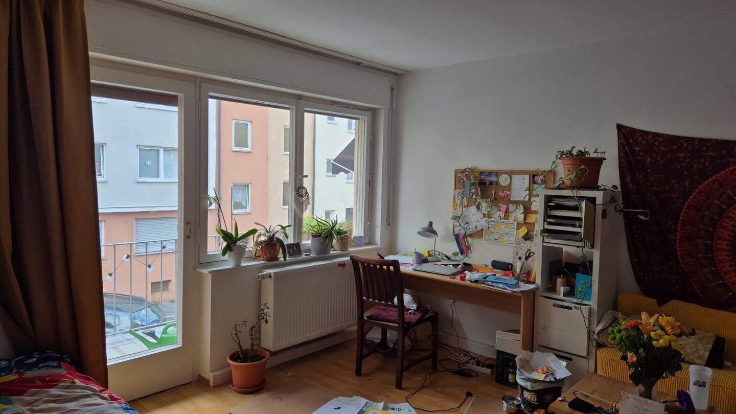 Helle, gemütliche Zweizimmerwohnung in ruhiger, zentraler Lage zu vermieten, 90489 Nürnberg (Gärten bei Wöhrd Rennweg Veilhof Wöhrd)