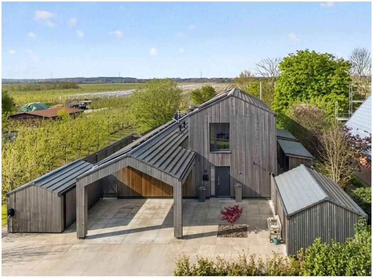 Exklusives Architektenhaus im Alten Land –  wo Design auf Familienleben trifft, 21723 Hollern-Twielenfleth