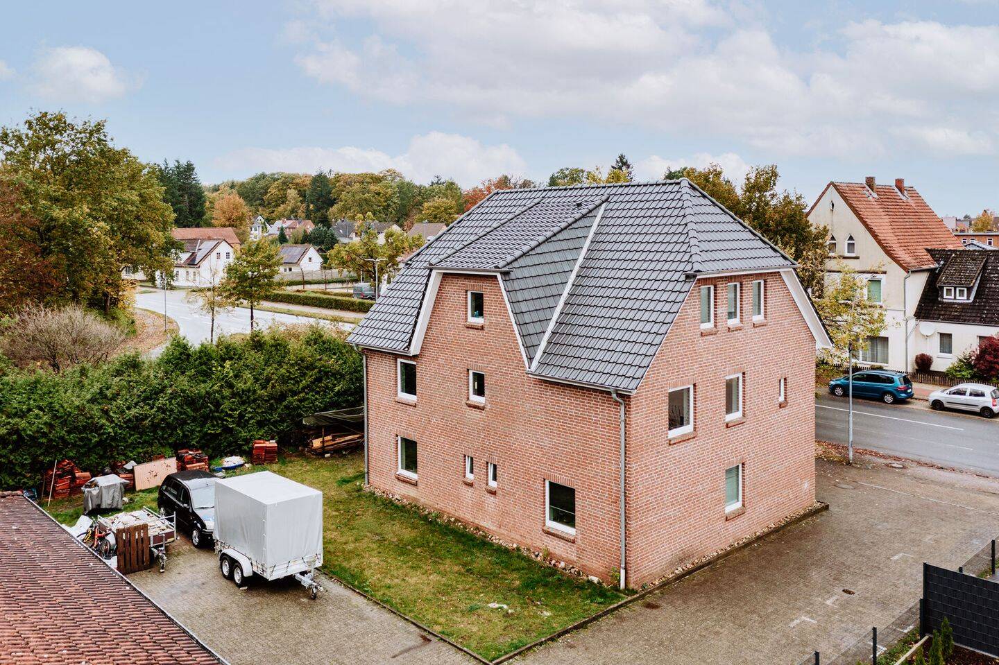 Frisch saniertes Mehrfamilienhaus mit 4 Einheiten und top Rendite, 29345 Südheide