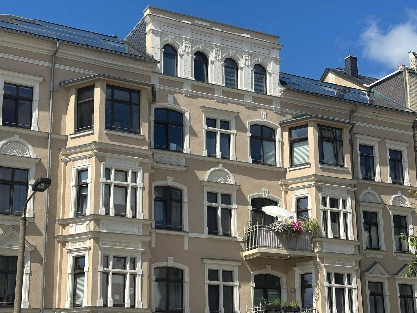 Kaßberg – 3,5 Zimmer, Balkon, Fußbodenheizung, Lift, Solarthermie – Stellplatz-Möglichkeit!, 9112 Chemnitz (Altendorf Kaßberg Zentrum)