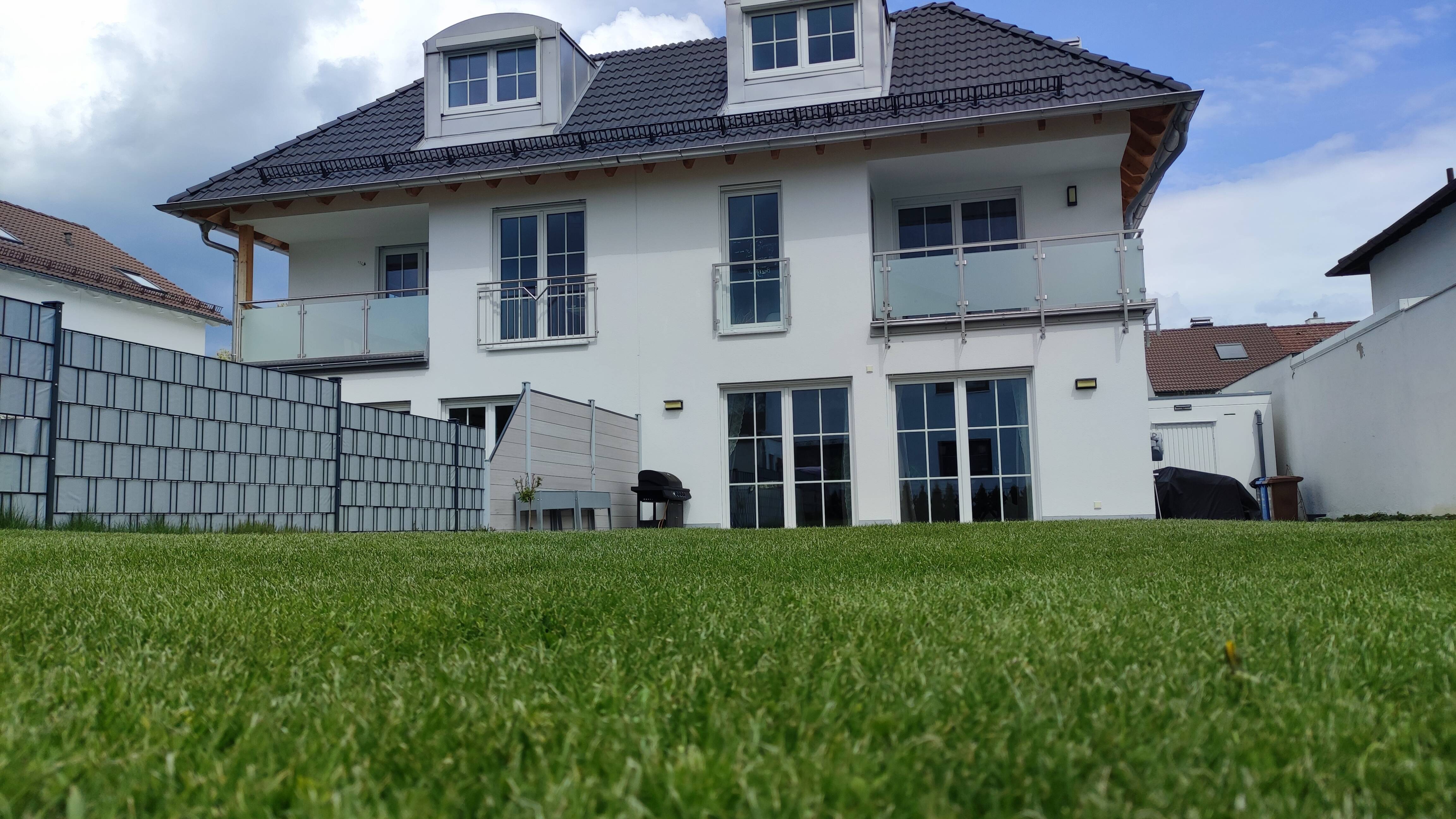 Familientraum DHH mit 8 Zimmern 201 m²  Wfl. / EBK / Garten in Waldtrudering München Ost zur Miete, 81827 München (Ramersdorf-Perlach Trudering-Riem)