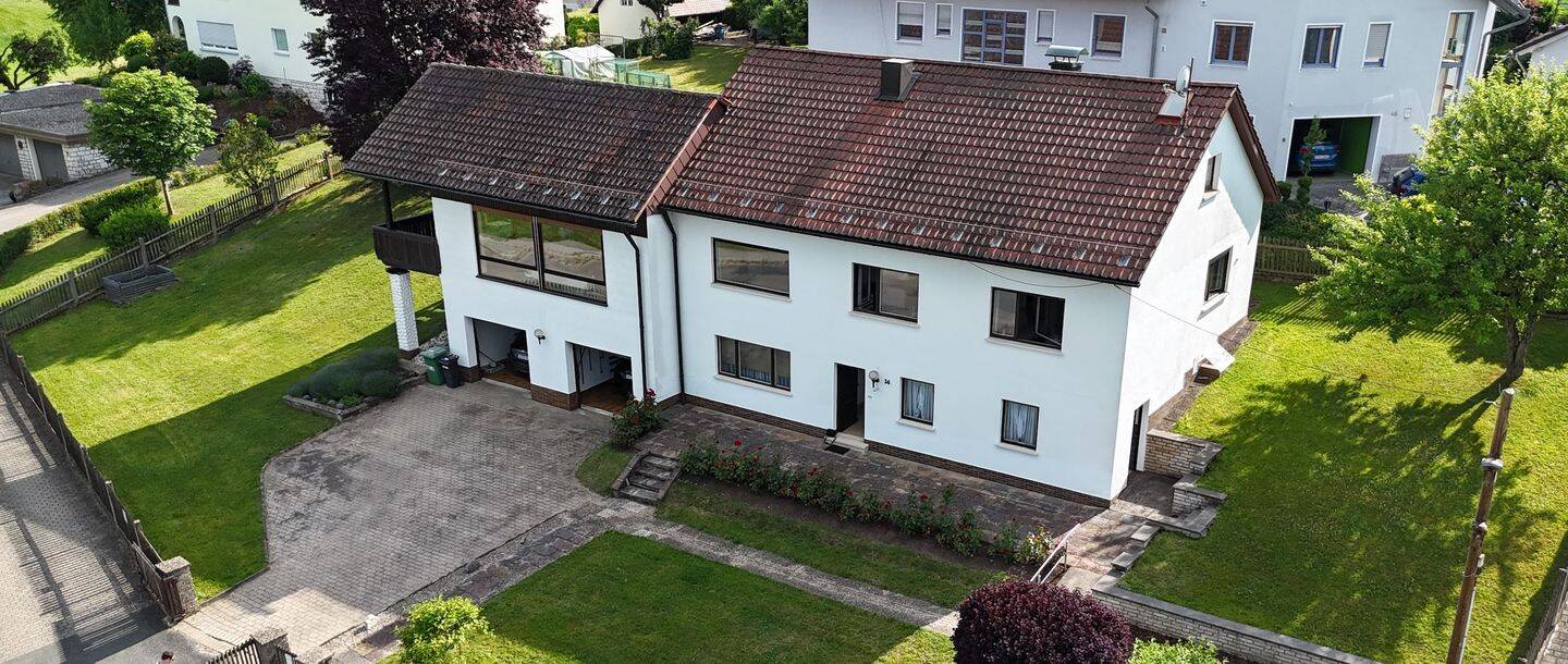 Großzügiges Einfamilienhaus mit sonnigem Garten in Mosenberg, 91284 Neuhaus a.d. Pegnitz