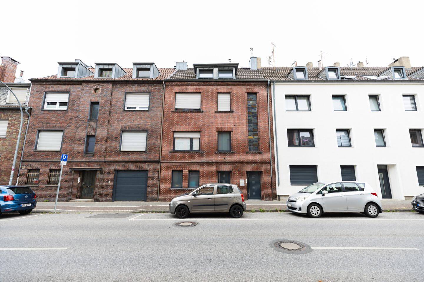 Wohnen und Vermieten unter einem Dach – gepflegtes Mehrfamilienhaus in Mönchengladbach-Eicken, 41063 Mönchengladbach (Eicken Großheide Stadtmitte Windberg)