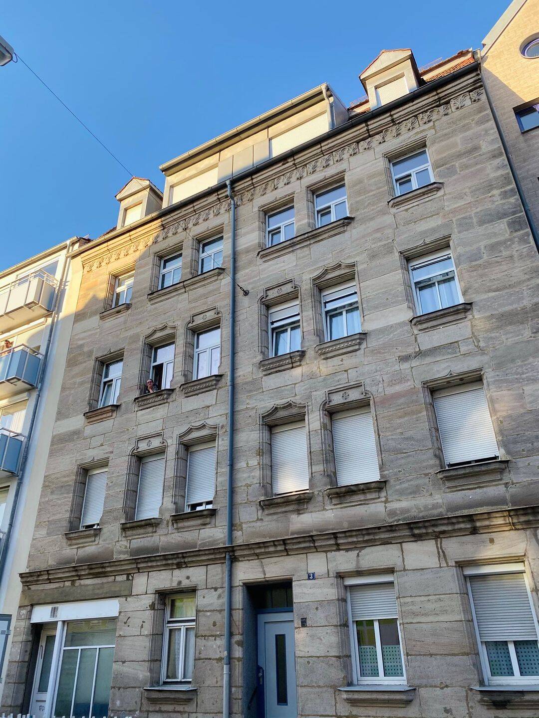 *** Sehr zentrale City-Altbau-Wohnung im 3. OG ***, 90459 Nürnberg
