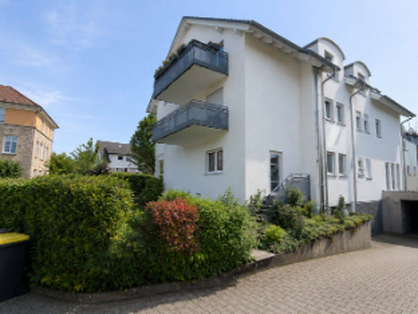 Erstbezug nach Kernsanierung · 94 m² mit 2,70 m Deckenhöhe · Gaggenau · provisionsfrei, 76571 Gaggenau
