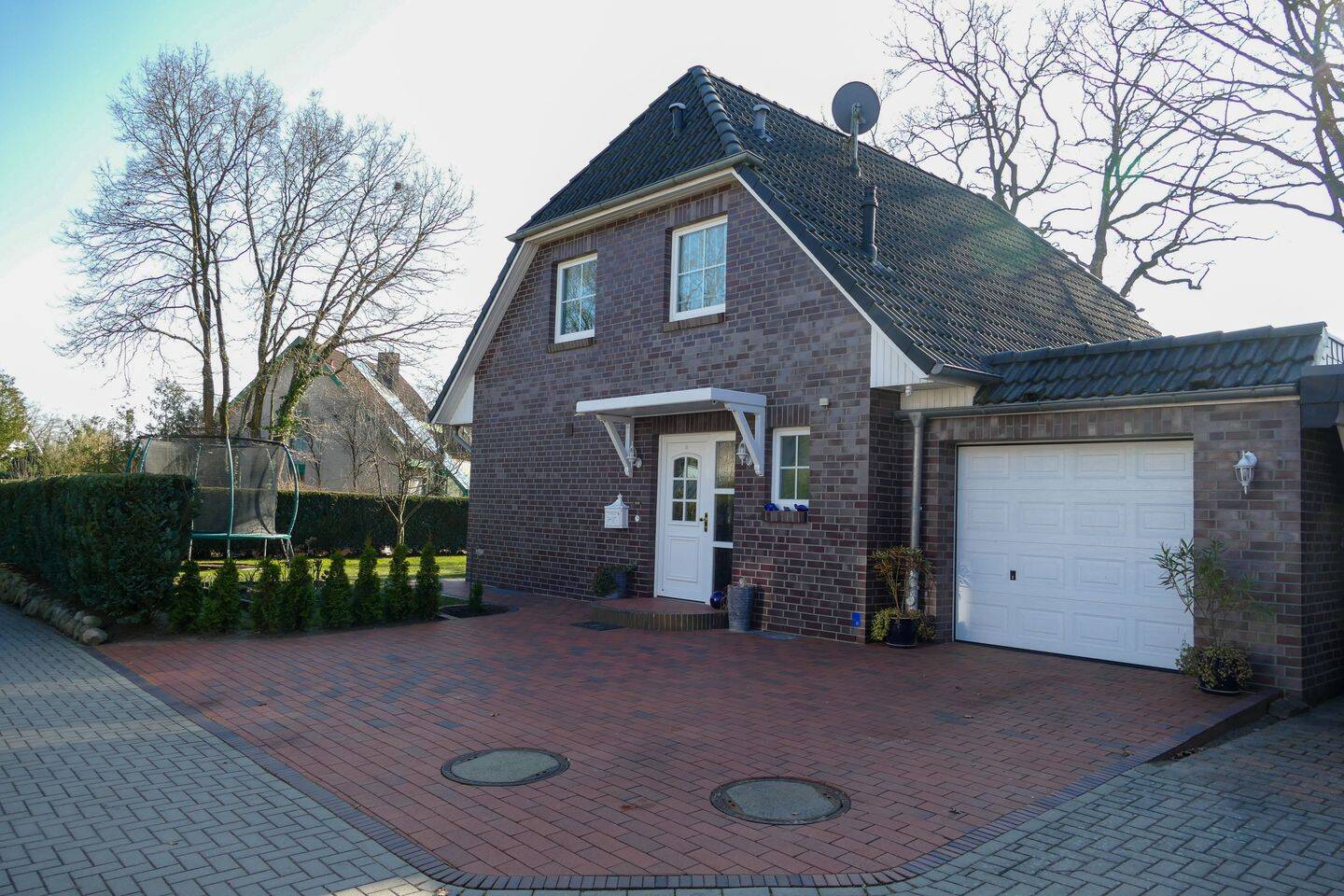 Einfamilienhaus mit Garage in begehrter Lage von Kaltenkirchen, 24568 Kaltenkirchen