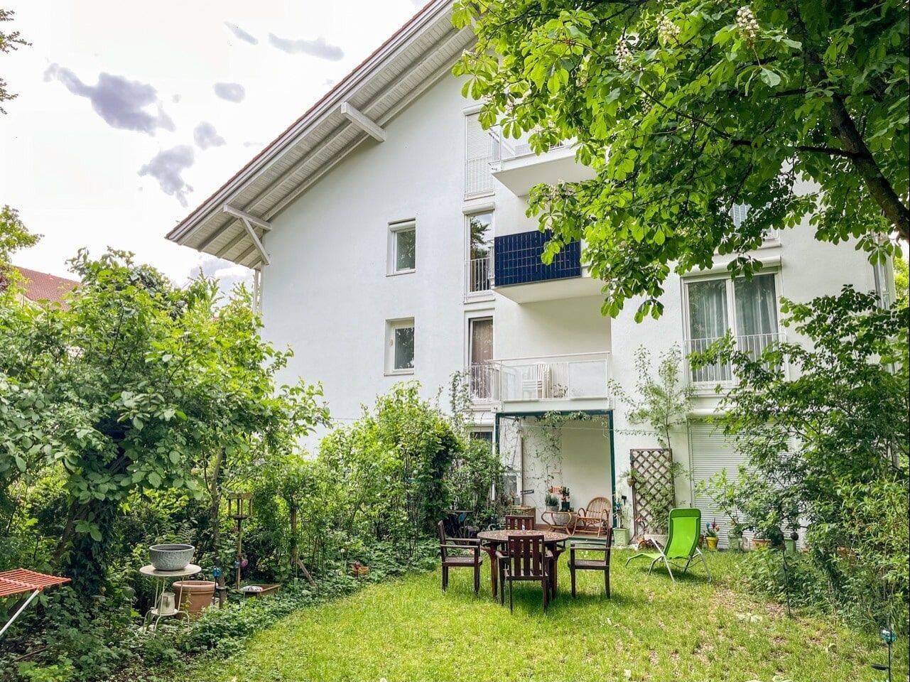 Guter Schnitt und mit Blick ins Grüne!, 81737 München (Ramersdorf-Perlach)