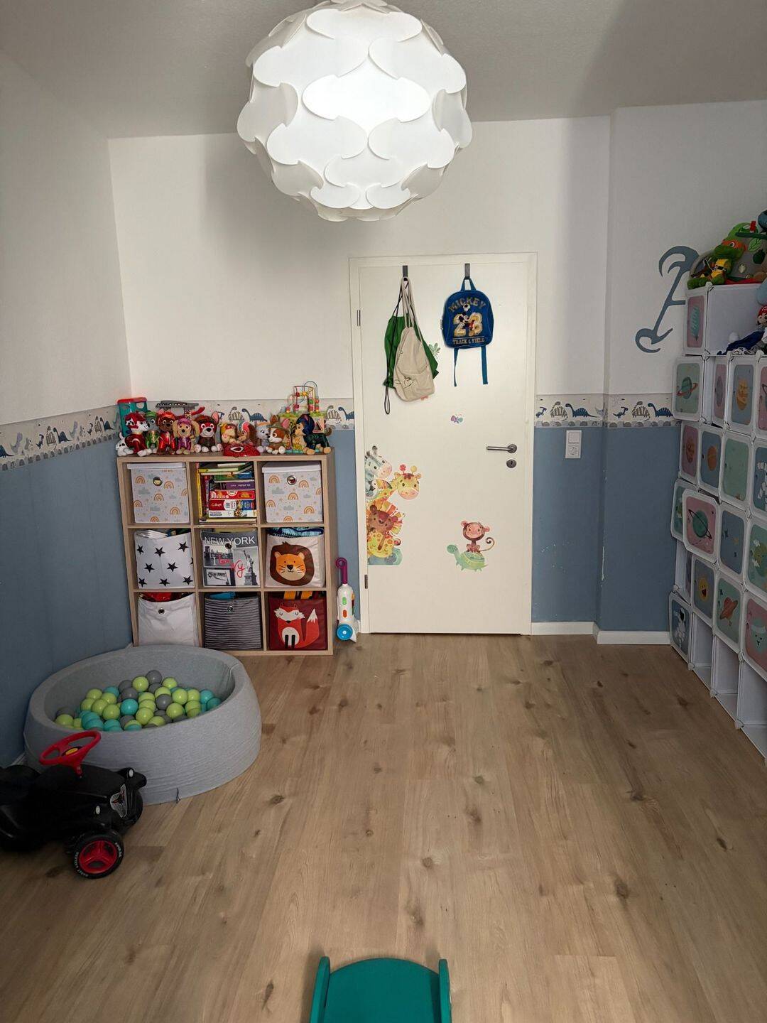 Großzügige 5-Zimmer-Wohnung mit Balkon und Garten in Eschwege, 37269 Eschwege