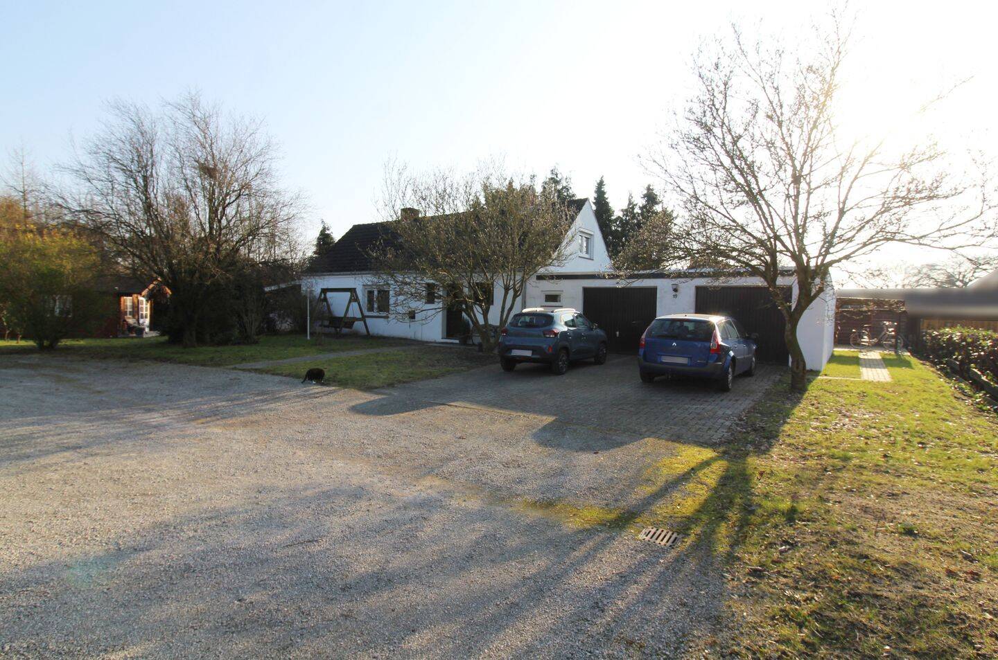In zweiter Reihe! – Gemütliches Wohnhaus in zentrumsnaher Lage!, 26810 Westoverledingen