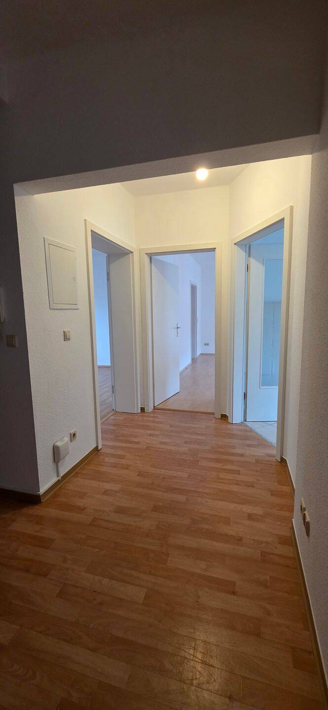 Ab sofort verfügbar! Gepflegte 3-Raum-Etagenwohnung mit Balkon im Görlitzer Stadtzentrum!, 2826 Görlitz