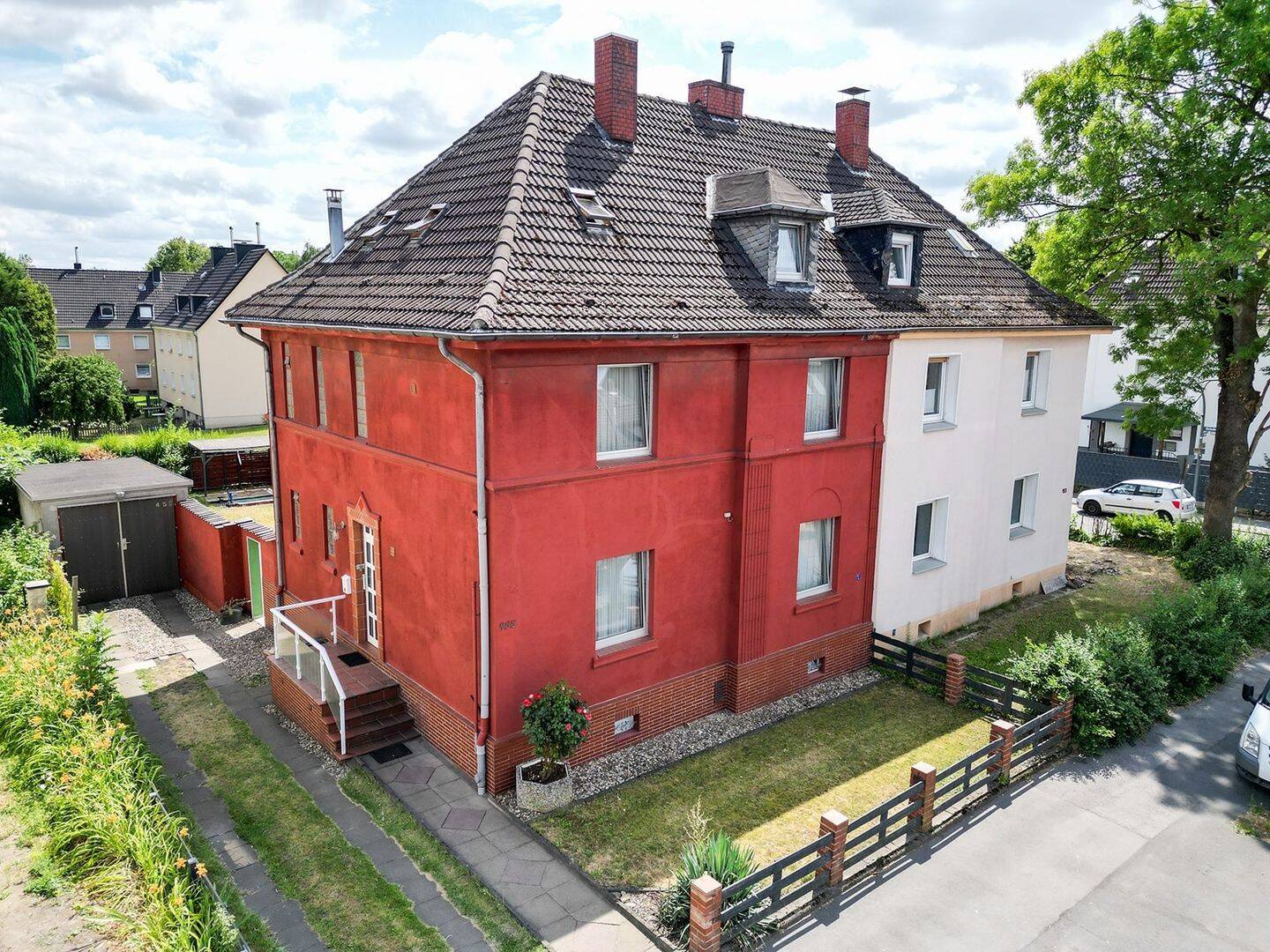 Großzügig wohnen, individuell gestalten – Ihr Familienhaus in Dortmund-Kirchderne!, 44329 Dortmund