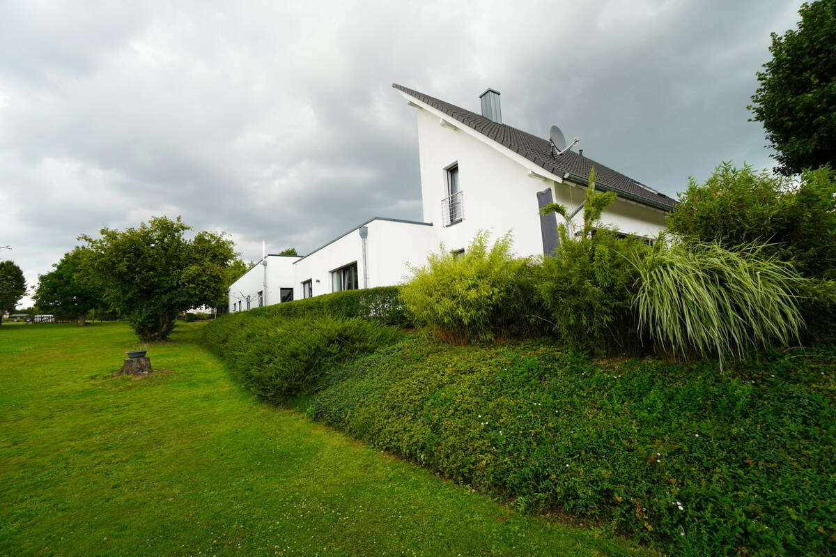 Moderne Wohn- und Geschäftsimmobilie in Blomberg, 32825 Blomberg