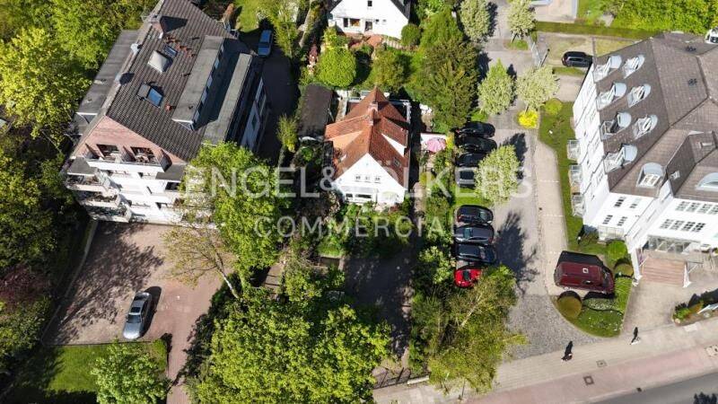 Wohnen und Arbeiten unter einem Dach, freistehendes Zweifamilienhaus in Horn Lehe, 28359 Bremen (Horn Lehe)
