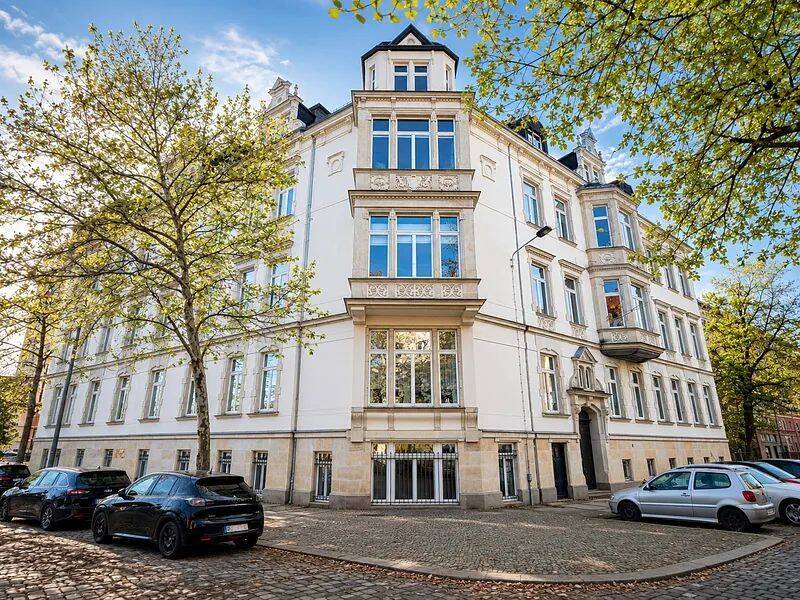 Exquisite Wohnung mit historischem Charme und modernem Luxus in Zentrumslage