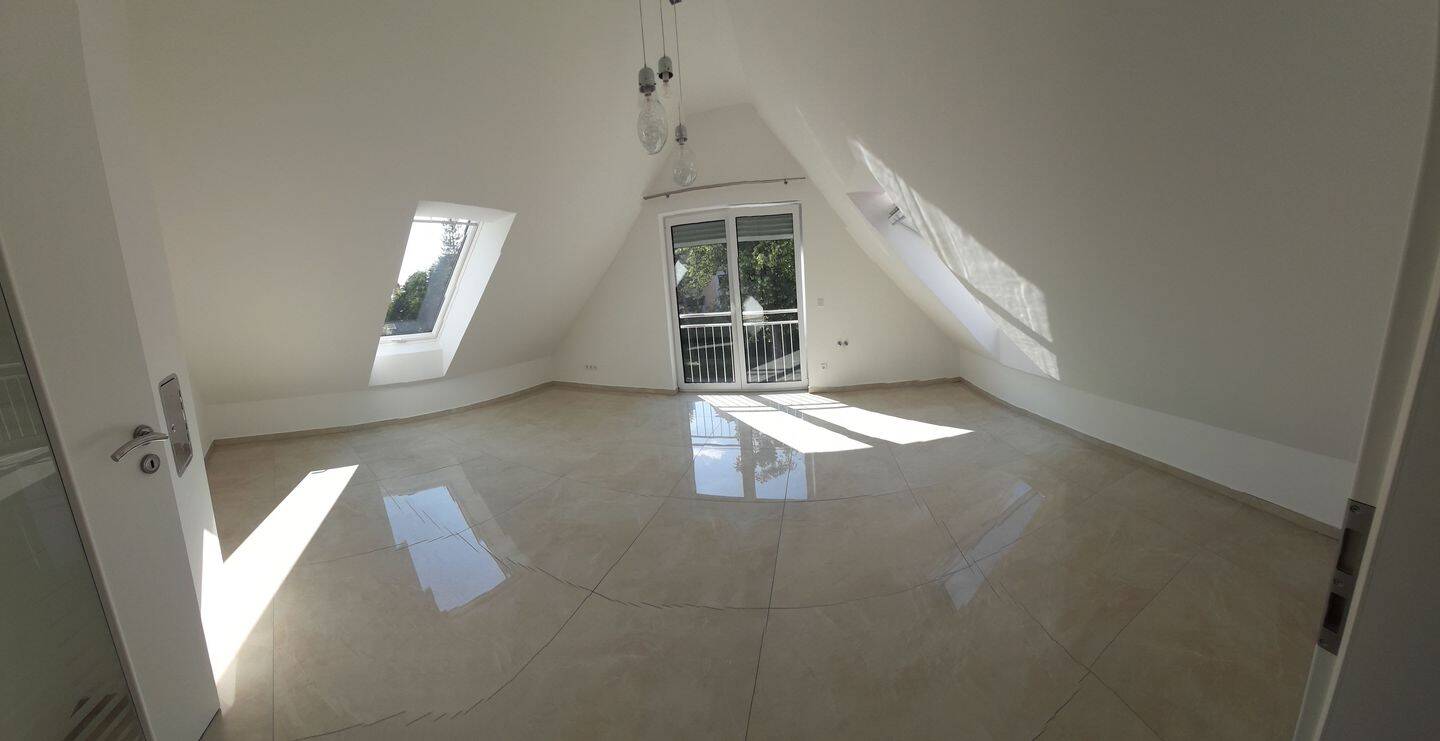 großzügige Moderner Neubau Dach Wohnung mit WG-Wohnalternative zu vermieten in Oberschleißheim
(Nebenkosten beinhaltet: 230€NK+70€Strom des Wohnung, 85764 Oberschleißheim