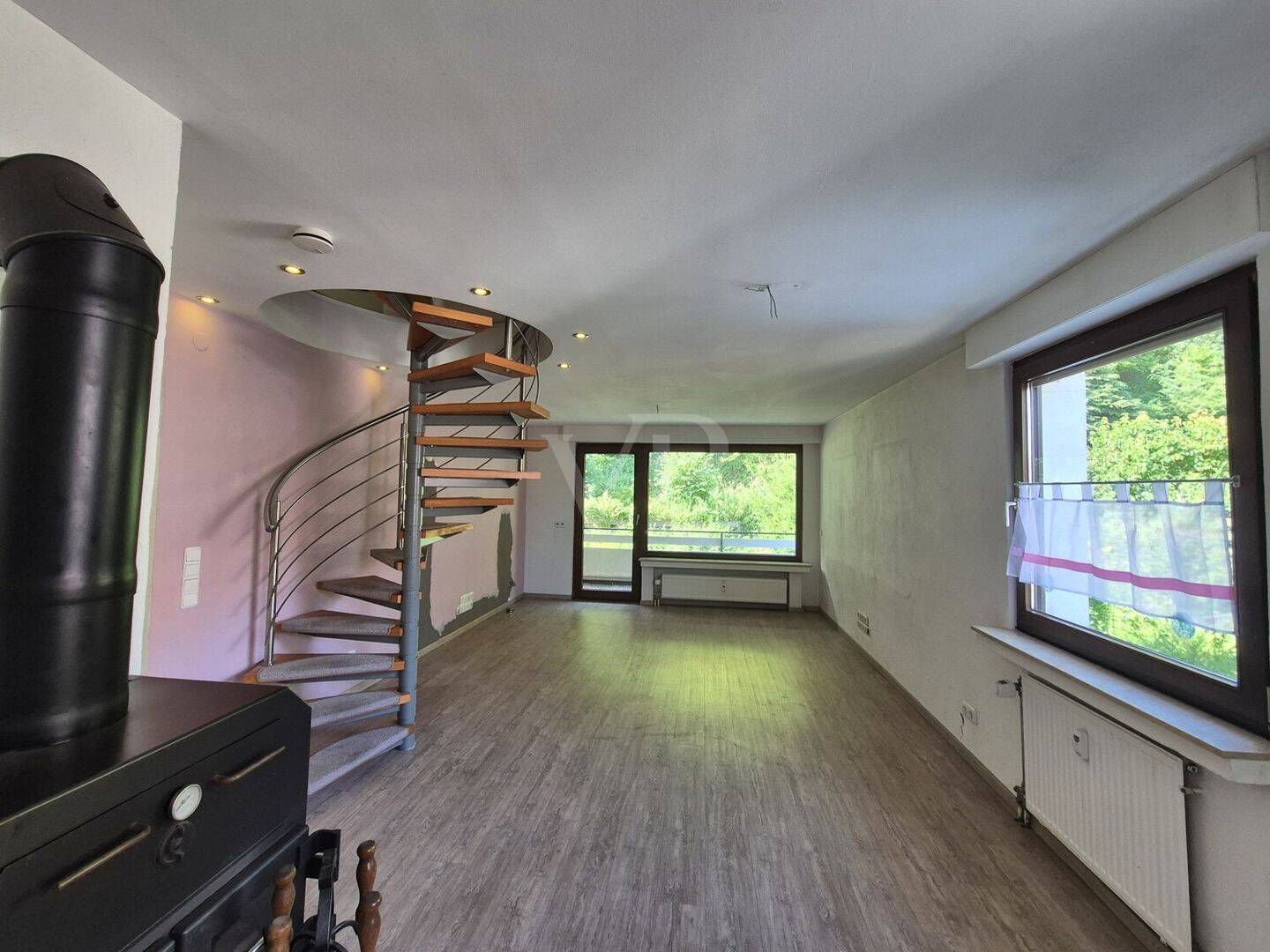 6-Zimmer-Maisonette-Wohnung mit Kamin, Balkon und traumhaftem Ausblick in Hohenlimburg, 58119 Hagen (Hohenlimburg)