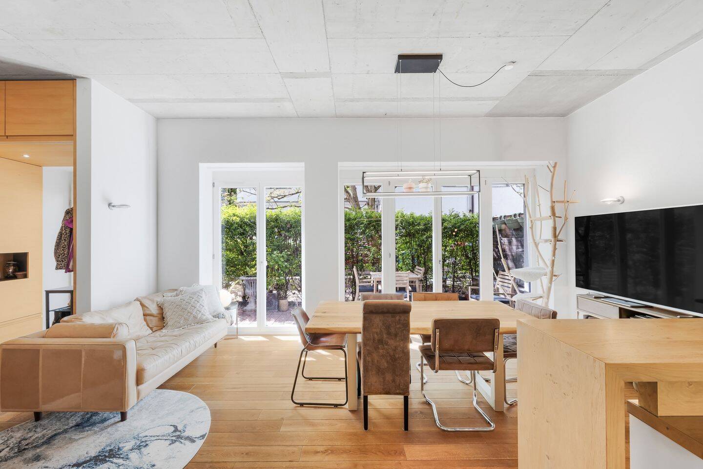 Repräsentatives Townhouse in malerischer Innenhoflage: Exklusives Wohnen im Stadtzentrum, 80339 München (Ludwigsvorstadt-Isarvorstadt Schwanthalerhöhe)