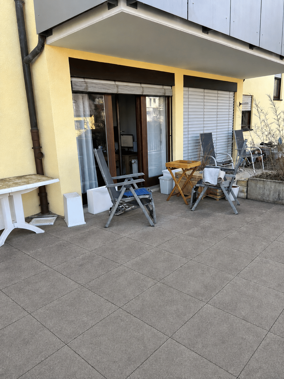 Schöne Eigntumswohnung mit großer Terrasse, 97218 Gerbrunn