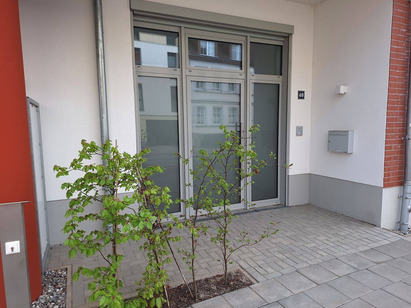 Büro mit Kundenverkehr in der eigenen Wohnung? – 4-Zi.-ETW mit TG-Stellplatz in Zentrumsnähe, 17489 Greifswald