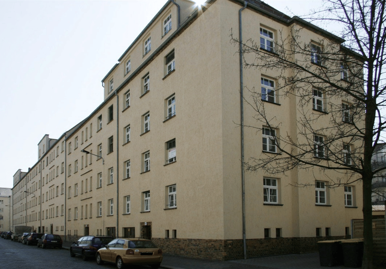 Charmante Dachgeschosswohnung mit Einbauküche in Leipzig-Stötteritz, 4299 Leipzig (Probstheida Stötteritz)