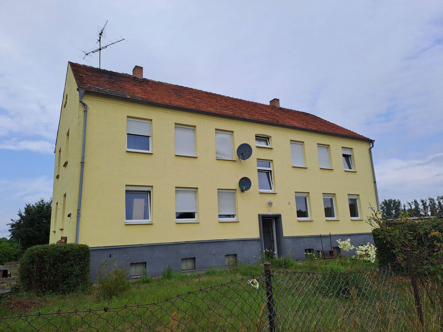 3-Zimmer-Wohnung mit Potenzial – 65 m² zum Selbstrenovieren in Rhinow, 14728 Rhinow