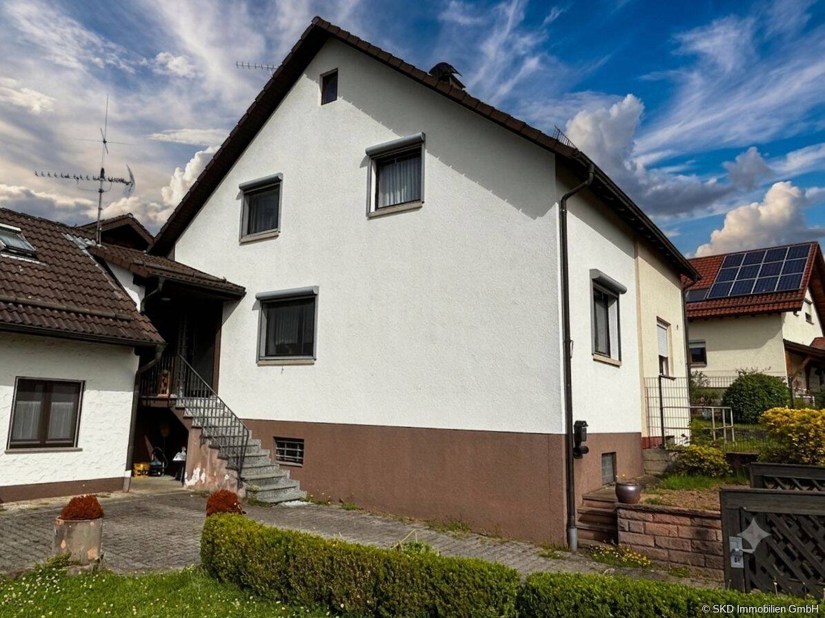 Neunkirchen: Zwei Häuser – ein Preis!, 74867 Neunkirchen